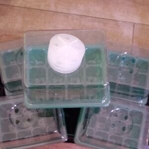 Seedling Trays With Heating Mat